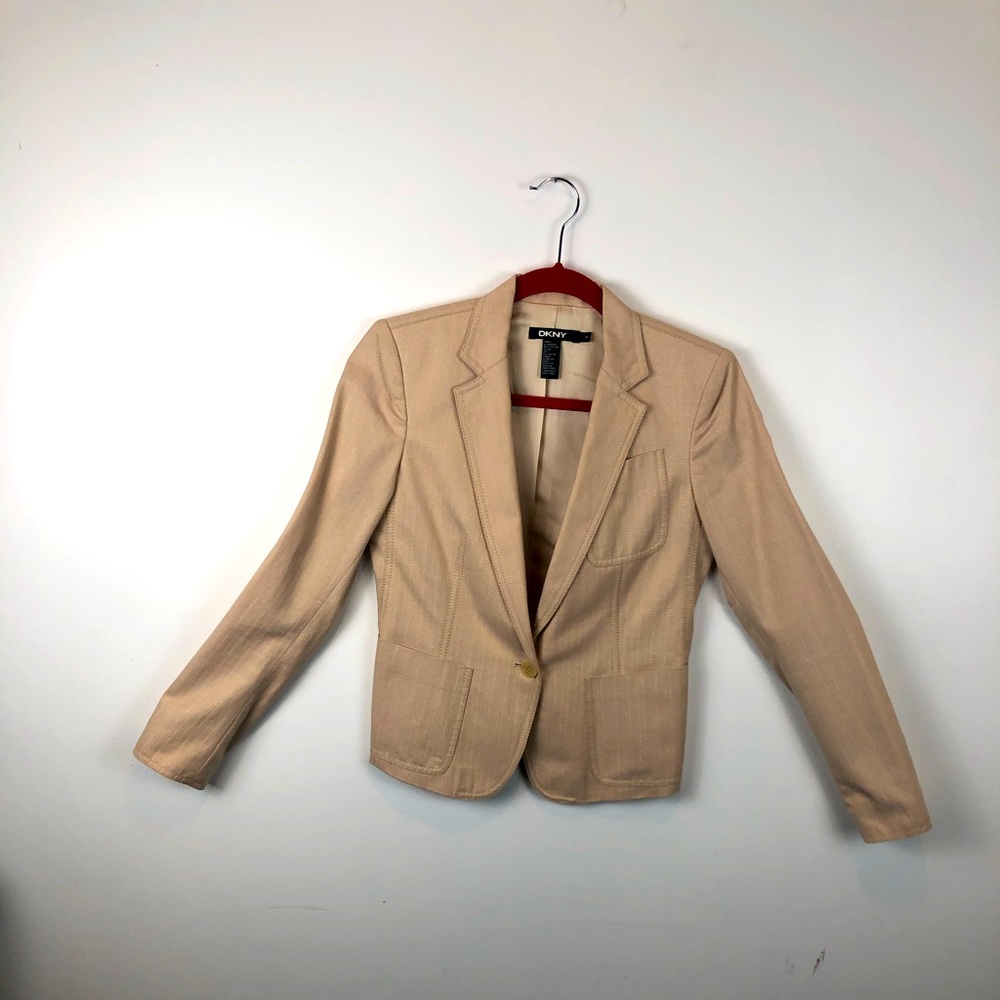 DKNY women blazer size-4/ nude Sparkle trim